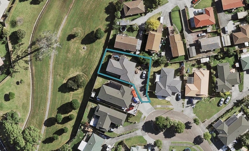 15 Reyland Close, Weymouth, Auckland - Carousel 1