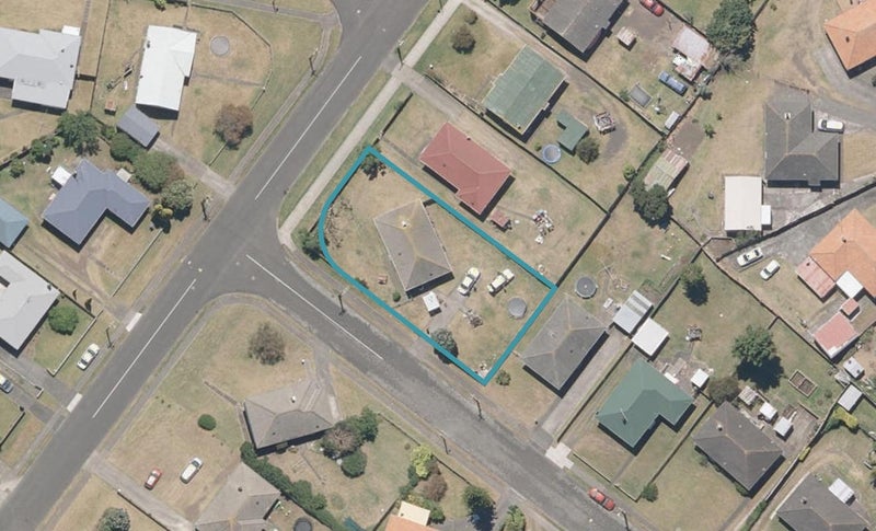 18 Churchill Crescent, Tawhero, Whanganui - Carousel 1