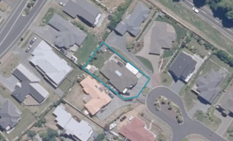 9 Luberon Way, Nukuhau, Taupo - Carousel 1