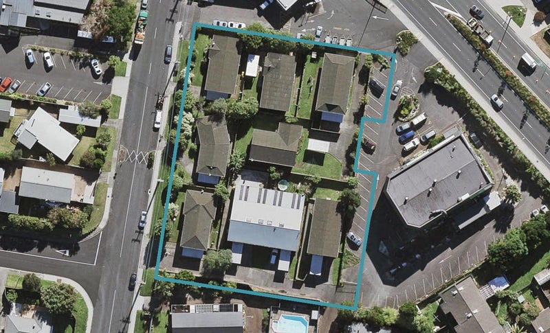 4/31 James Street, Glenfield, Auckland - Carousel 1