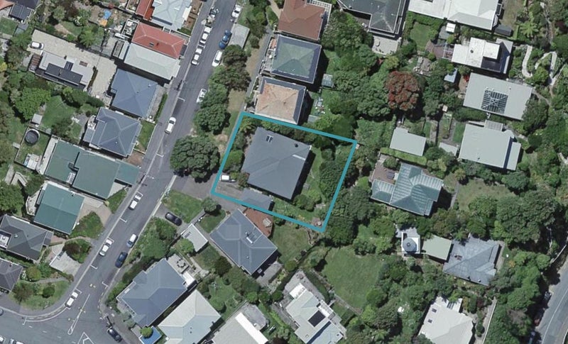 33 Tanera Crescent, Brooklyn, Wellington - Carousel 1
