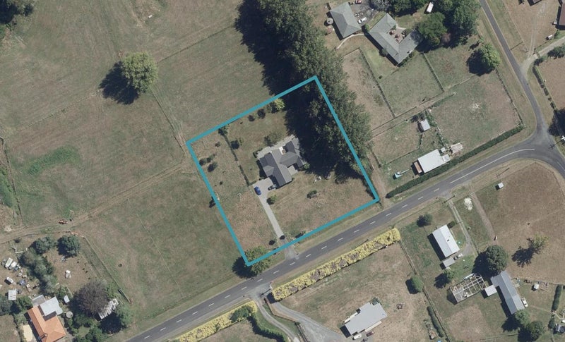 97 Walsh Road, Whatawhata, Hamilton - Carousel 1