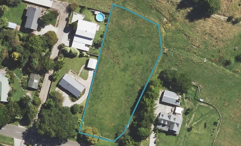 118 Valley Road, Mangapapa, Gisborne - Carousel 1