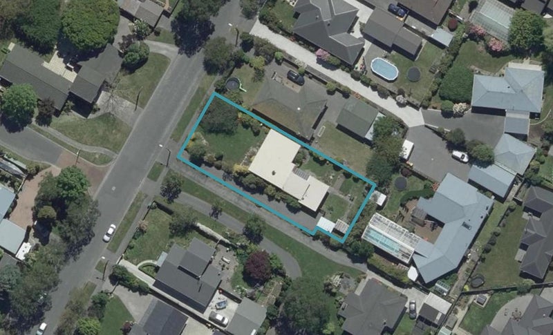 1/14 Crofton Road, Harewood, Christchurch - Carousel 1