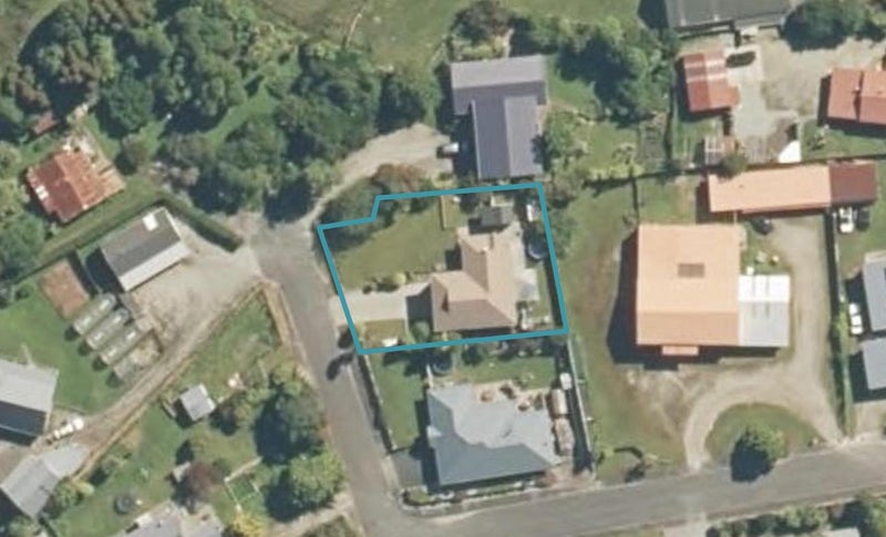 24 Dents Road, Kaniere, Hokitika - Carousel 1