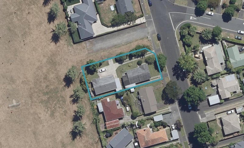 12A Flynn Road, Hillcrest, Hamilton - Carousel 1