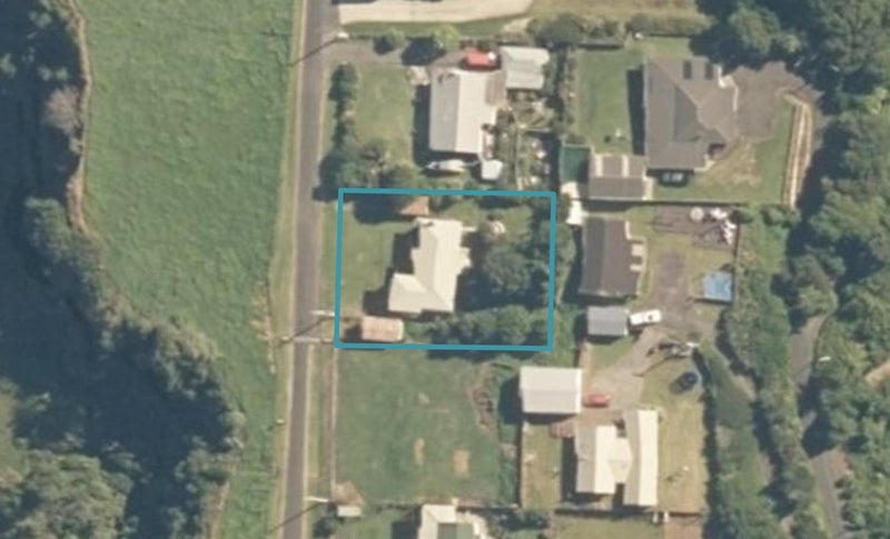 37 Aria Terrace, Mōkau - Carousel 1