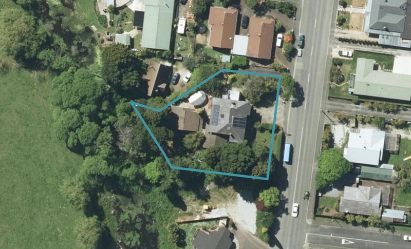 139 Commercial Street, Takaka, Tākaka - Carousel 1