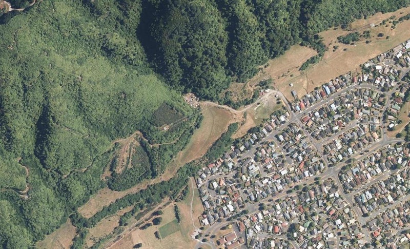20 Colorado Road, Totara Park, Upper Hutt - Carousel 1