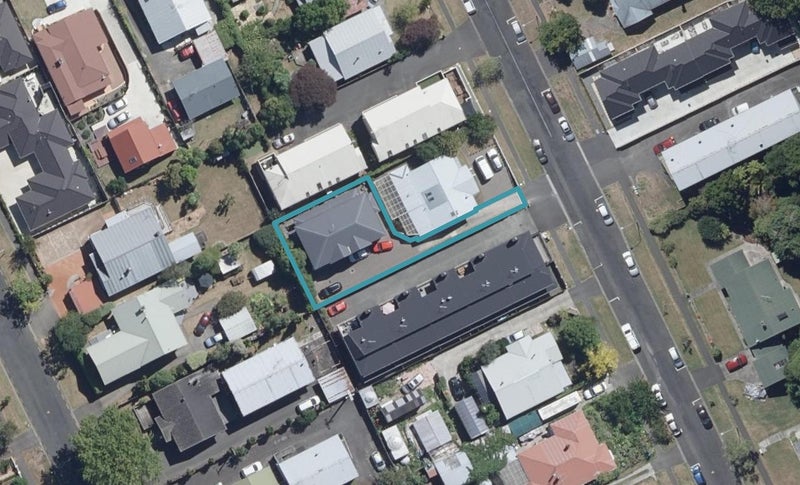 8A Manning Street, Hamilton Central, Hamilton - Carousel 1