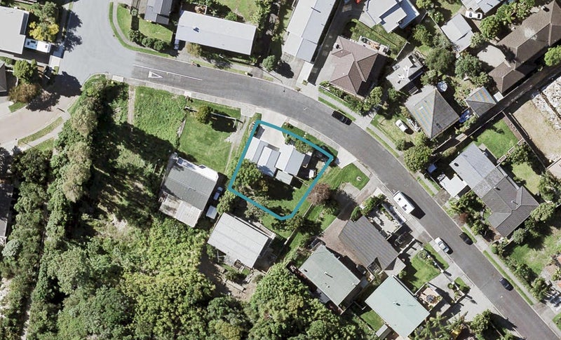 5A Rogers Avenue, Eastern Beach, Auckland - Carousel 1