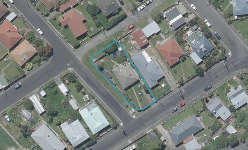 15 Norwood Street, Normanby, Dunedin - Carousel 1