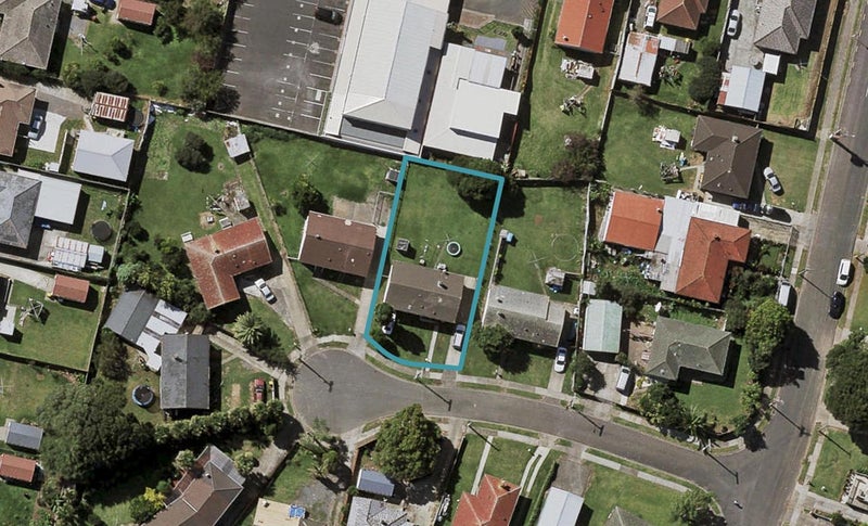 5 Amuri Place, Otara, Auckland - Carousel 1
