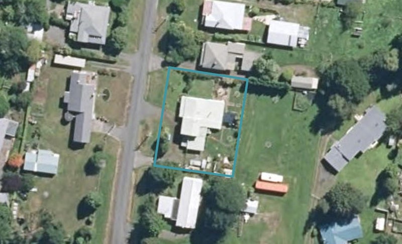 31 Oioi Street, Owhango - Carousel 1