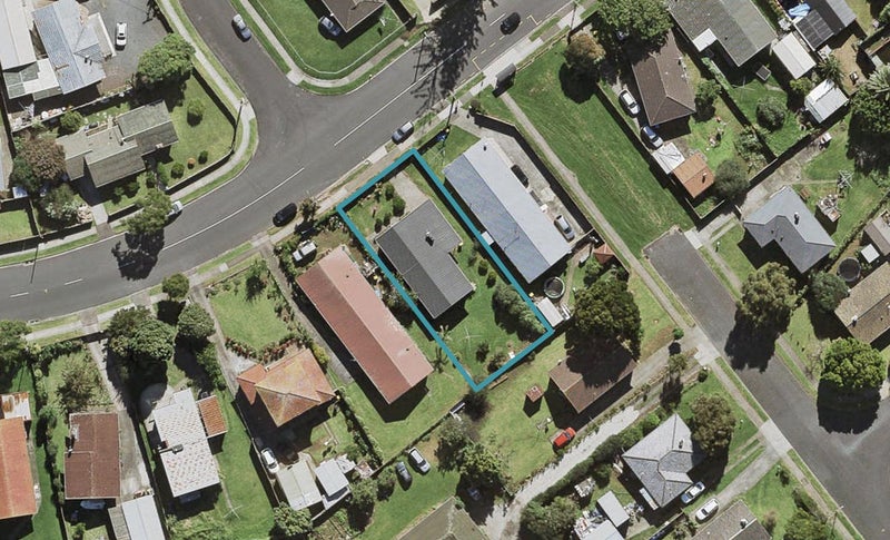 15 Idlewild Avenue, Mangere, Auckland - Carousel 1