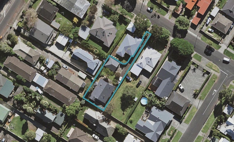 96 Rawhiti Road, One Tree Hill, Auckland - Carousel 1