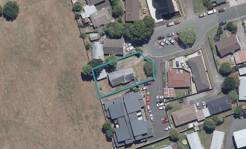 5/21 Inverness Avenue, Hamilton East, Hamilton - Carousel 1