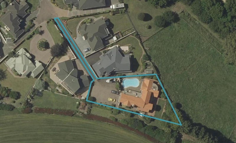 21 The Oaks, Awapuni, Palmerston North - Carousel 1