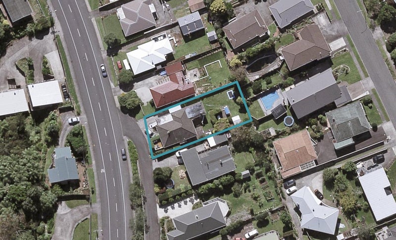187 Mangorei Road, Merrilands, New Plymouth - Carousel 1
