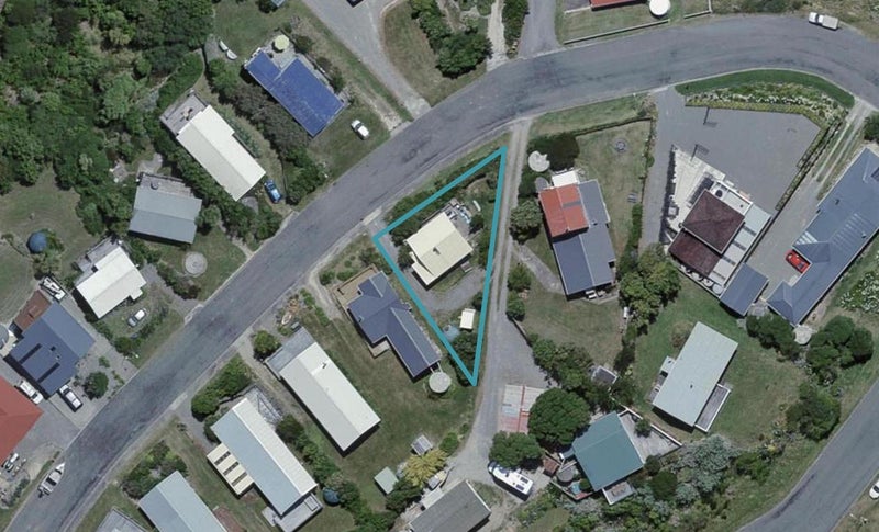 27 Guthrie Crescent, Castlepoint - Carousel 1