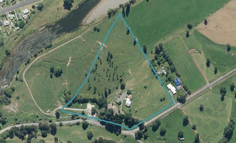 65 Racecourse Road, Manunui, Taumarunui - Carousel 1