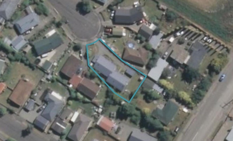 1-2/19 Randwick Place, Washdyke, Timaru - Carousel 1