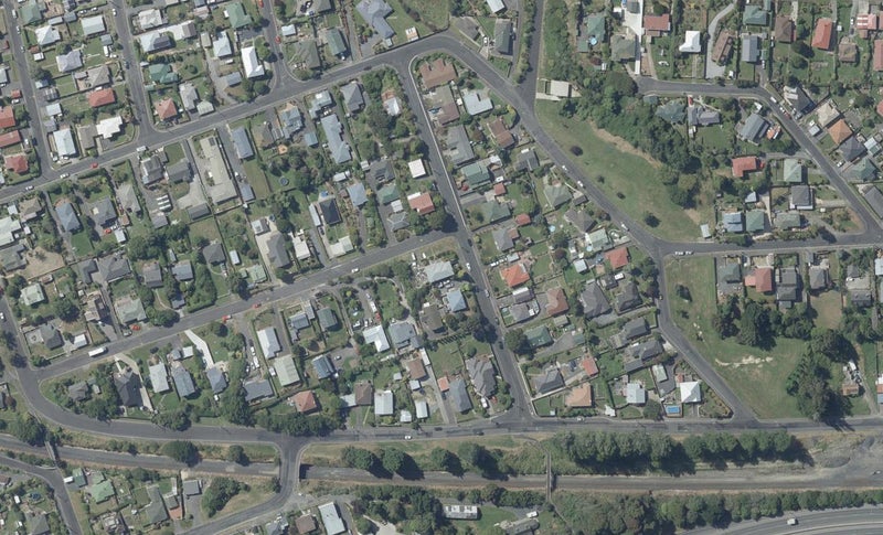 4 Dall Street, Abbotsford, Dunedin - Carousel 1