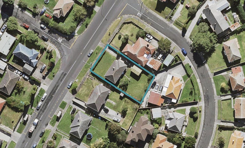 712 Sandringham Extension, MOUNT ROSKILL, AUCKLAND - Carousel 1