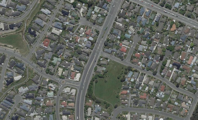 15 Masham Road, Broomfield, Christchurch - Carousel 1