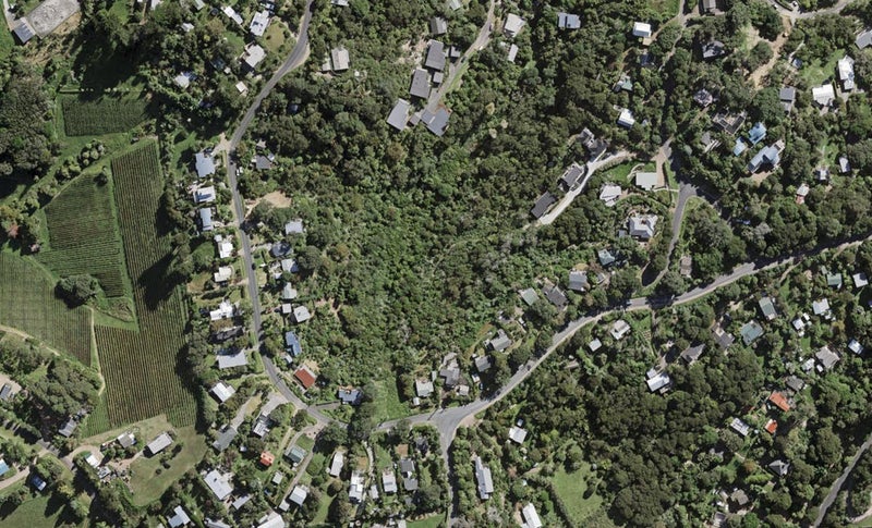 41 Miro Road, PALM BEACH, WAIHEKE ISLAND - Carousel 1