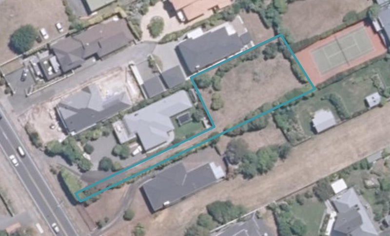 180 Lake Terrace, Hilltop, Taupo - Carousel 1