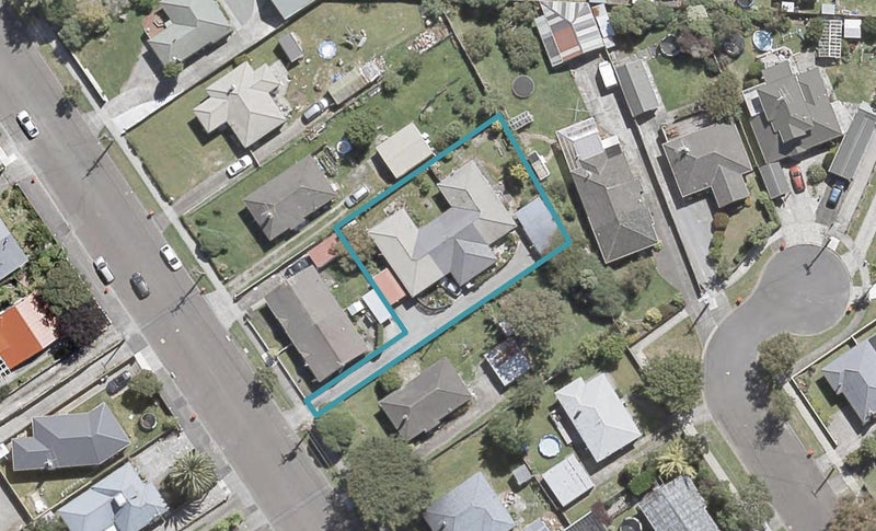 2/24 Merton Street, Trentham, Upper Hutt - Carousel 1