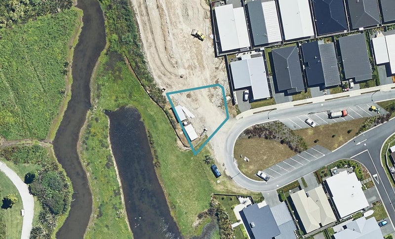 20 Eden Crescent, Brookfield, Tauranga - Carousel 1