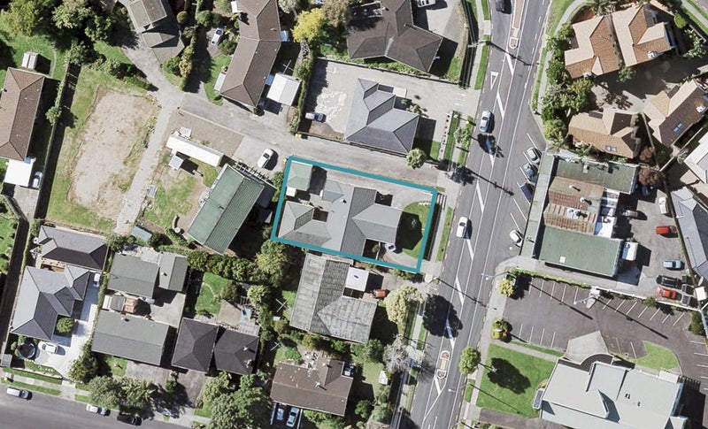 229 Bucklands Beach Road, Bucklands Beach, Auckland - Carousel 1