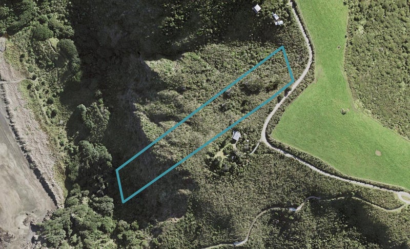 242 Anawhata Road, Anawhata, Auckland - Carousel 1