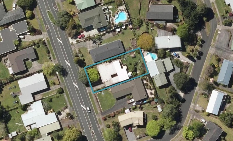 18 Fairway Drive, Kamo, Whangarei - Carousel 1