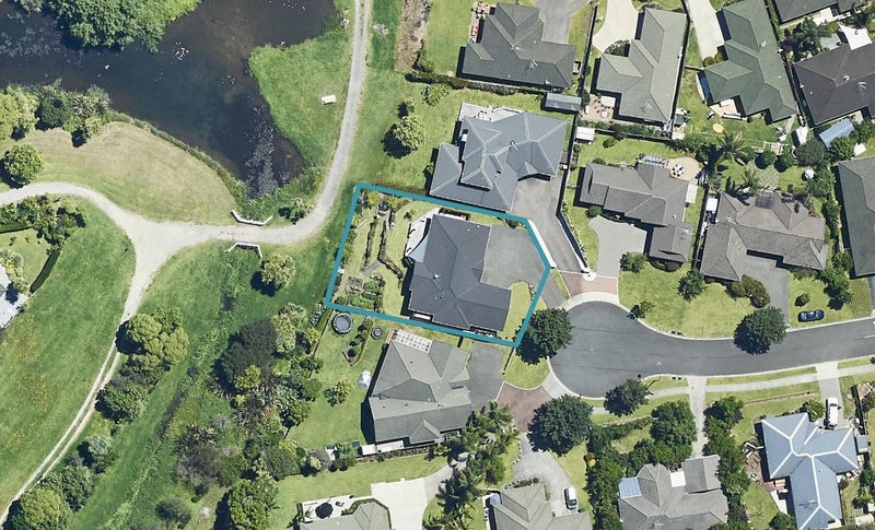 12 Goodrich Close, Bethlehem, Tauranga - Carousel 1