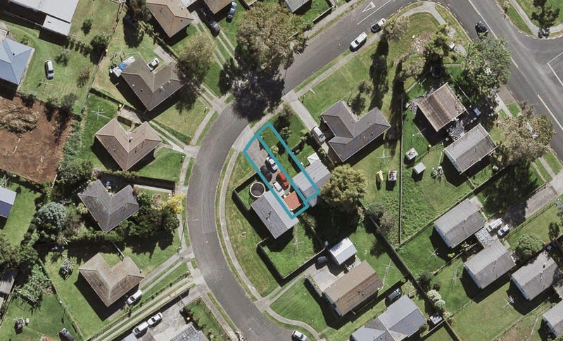 14 Cessna Crescent, Mangere, Auckland - Carousel 1