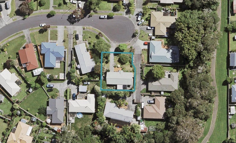 43 Waimoko Glen, Swanson, Auckland - Carousel 1