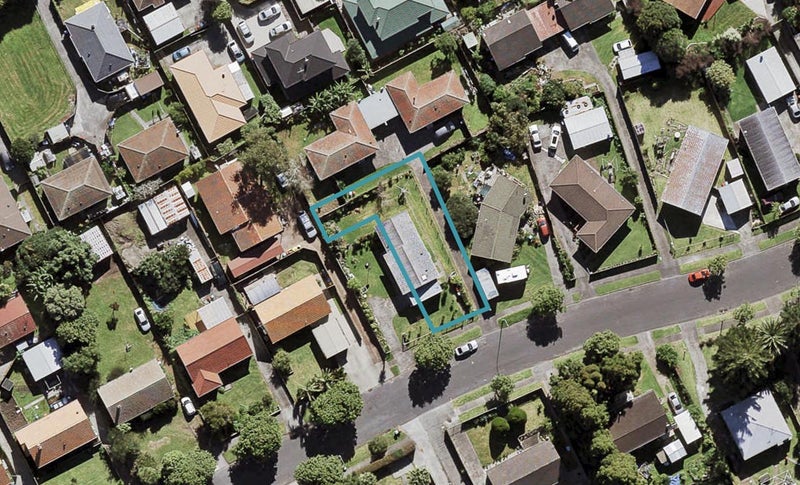 43A Taramea Street, Avondale, Auckland - Carousel 1