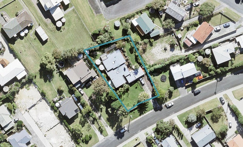 30 Brandon Road, Manly, Whangaparaoa - Carousel 1