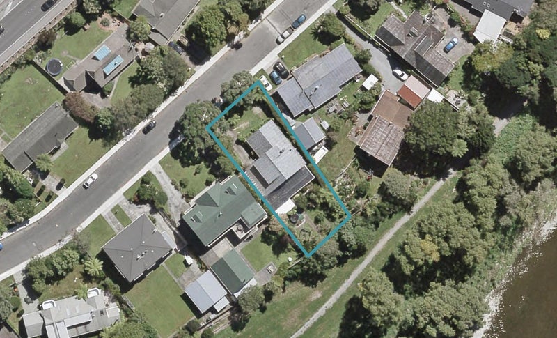 88 Owen Street, Belmont, Lower Hutt - Carousel 1
