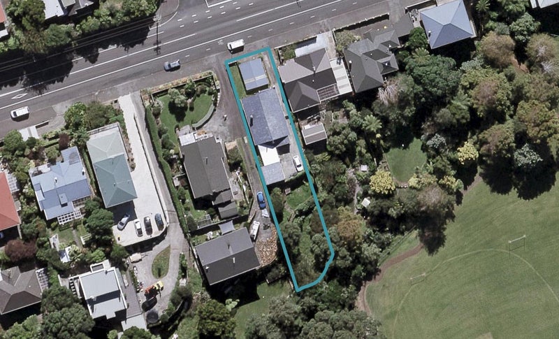 373 Saint Aubyn Street, Moturoa, New Plymouth - Carousel 1