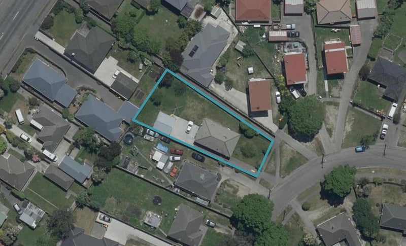 42 Hooker Avenue, Bryndwr, Christchurch - Carousel 1