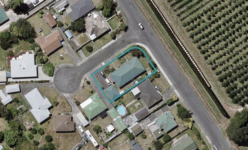 443A Dalcross Street, Mayfair, Hastings - Carousel 1