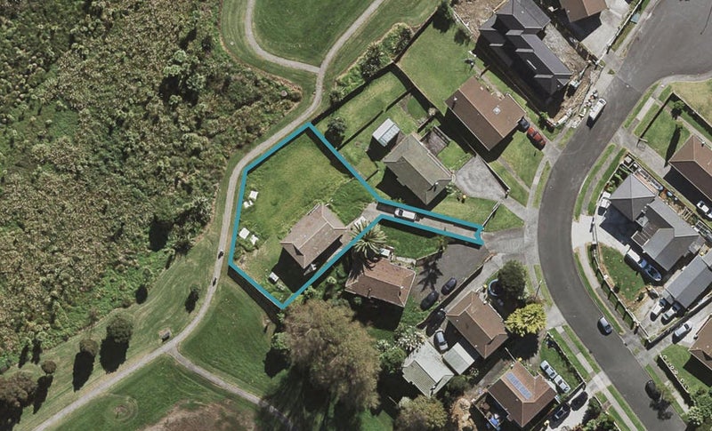 34 Beaufort Place, Papatoetoe, Auckland - Carousel 1