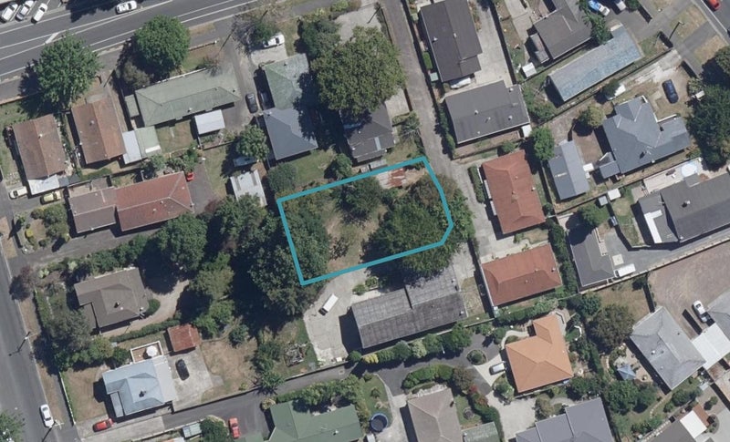 136 Clyde Street, Hamilton East, Hamilton - Carousel 1