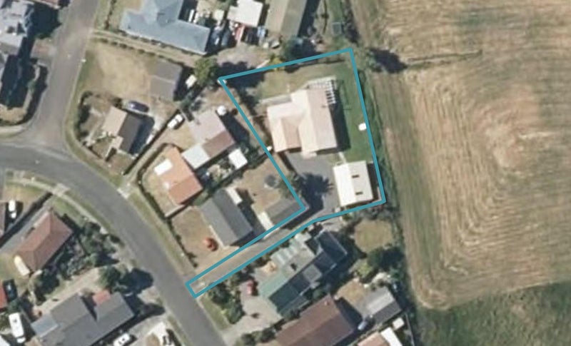 39 Thomas Place, Foxton Beach, Foxton - Carousel 1
