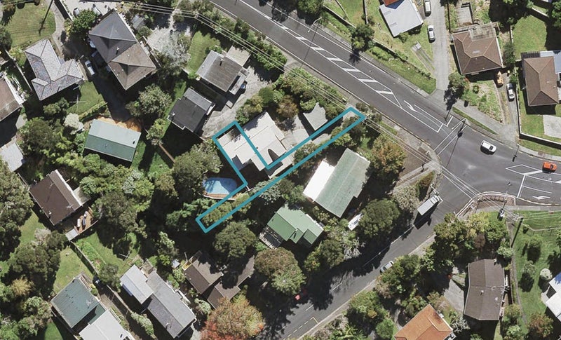 4/38 Manuka Road, Glenfield, Auckland - Carousel 1