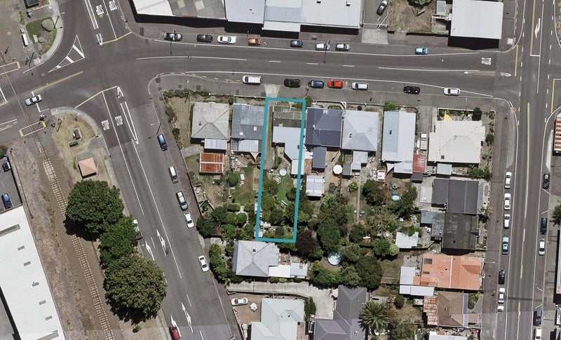 10 Sale Street, Napier South, Napier - Carousel 1